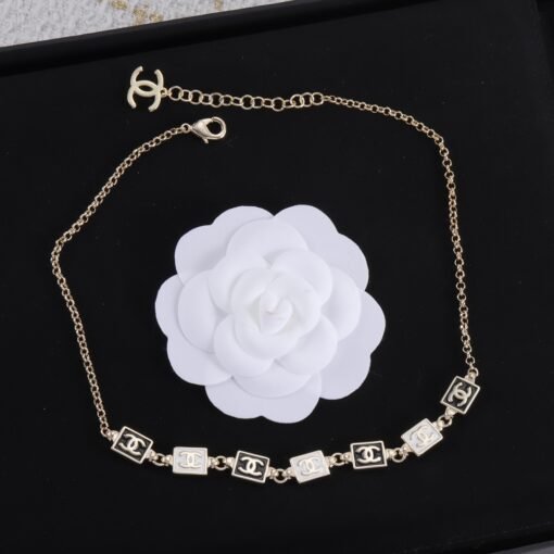 Chanel Little Scent Necklace - Image 3