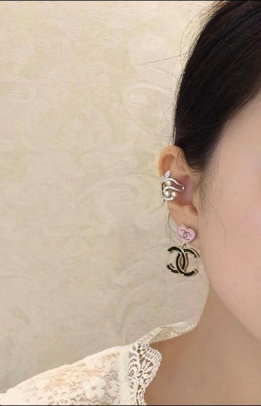 Chanel new style pink enamel peach heart black double C
 Pendant earrings - Image 3