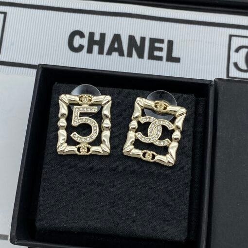 New ChanelChanel new earrings