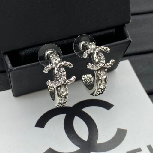 Chanel new earrings - Image 3