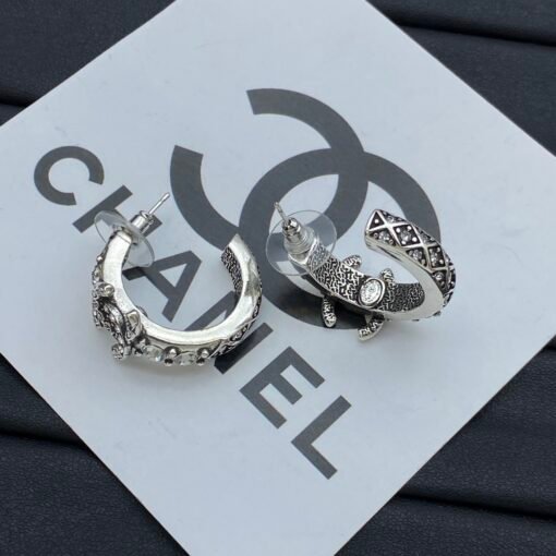 Chanel new earrings - Image 6