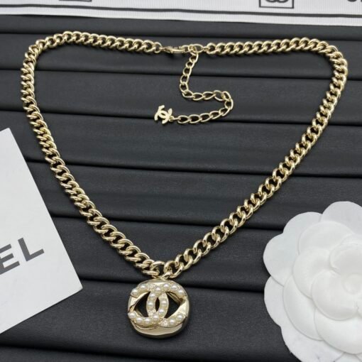 Chanel new necklace - Image 2