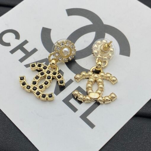 Chanel new earrings - Image 6