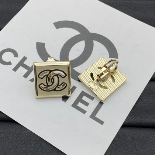 Chanel new earrings - Image 6