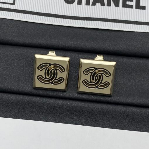 Chanel new earrings - Image 2