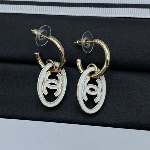Chanel new earrings - Image 5