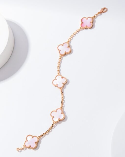 VCA Van Cleef Arpels Natural Pink Mother-of-Pearl Five-Flower Bracelet - 图片 6