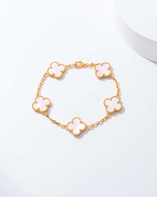 VCA Van Cleef Arpels Natural Pink Mother-of-Pearl Five-Flower Bracelet - 图片 3