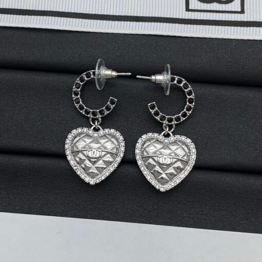 New Chanel new earrings - Image 4