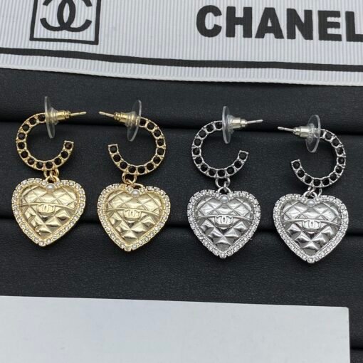 New Chanel new earrings