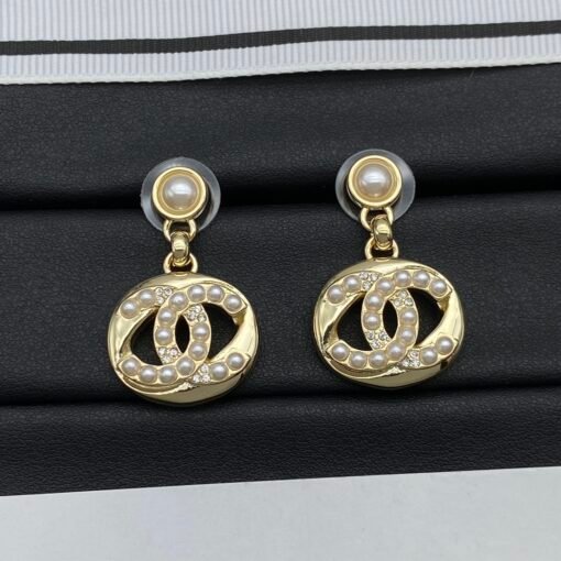 New Chanel new earrings - Image 2