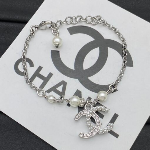 Bracelet necklace
ChChanel new suit - Image 4