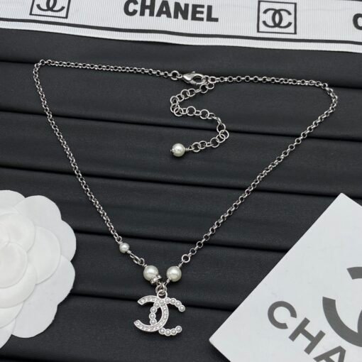 Bracelet necklace
ChChanel new suit - Image 2