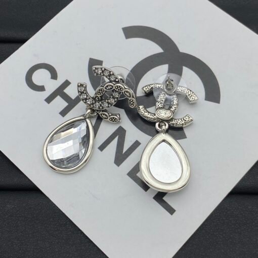 Chanel new earrings - Image 6