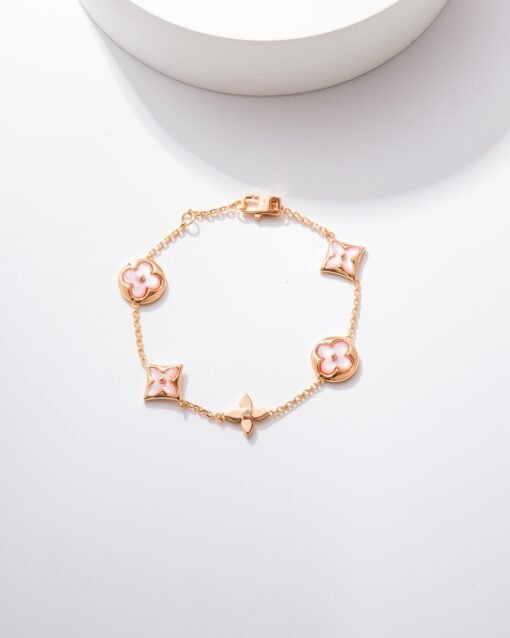 LV Color Blossom Series White Mother-of-Pearl Five-Flower Bracelet - Image 3