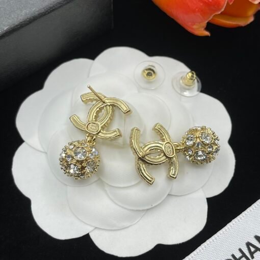 Chanel earrings - Image 6