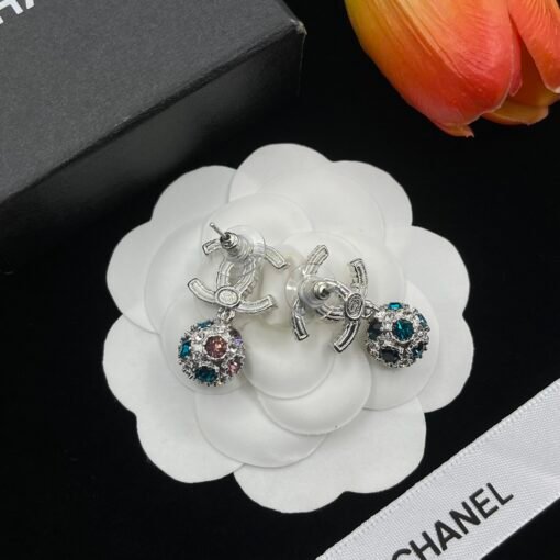 Chanel earrings - Image 5