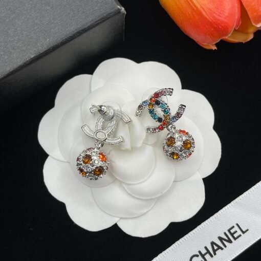 Chanel earrings - Image 5