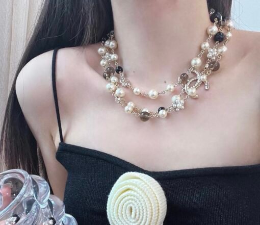 CHANE Chanel 24B new three-layer small flower black and white pearl necklace - Image 7