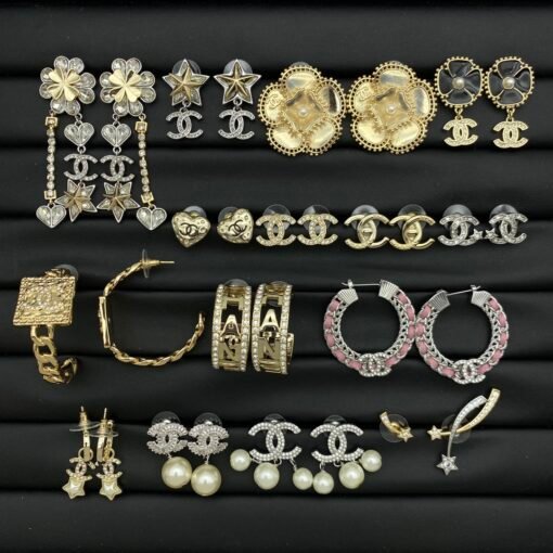 Chanel  earrings collection collection