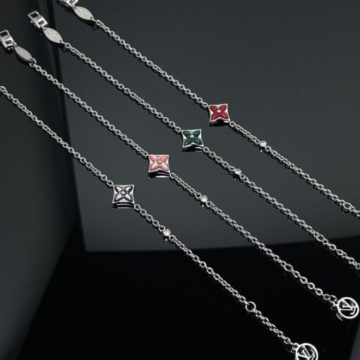 LV Bracelet Classic Mother-of-Pearl Mini Spiral Flower Bracelet - Image 2