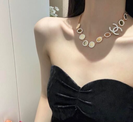 Chanel new style white oil-drop double c round glossy necklace - Image 7