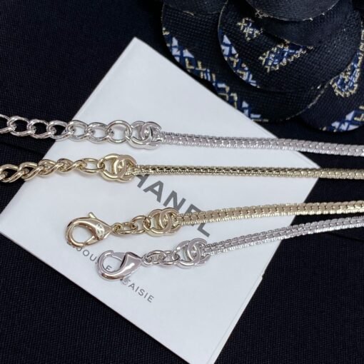 Chanel Snake Bone 5 Flowers Choker Snake Bone Necklace】 - Image 5