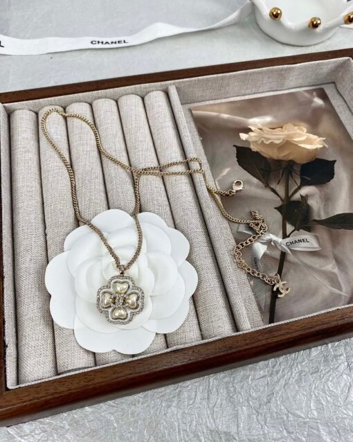 Chanel new style four-leaf clover pendant simple necklace - Image 6