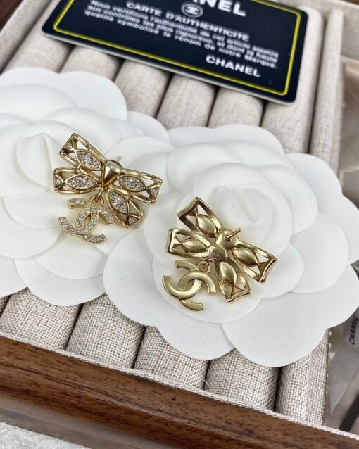 Chanel new style, wisp-shaped bow, diamond-inlaid earrings, temperamental lady♀ - Image 8