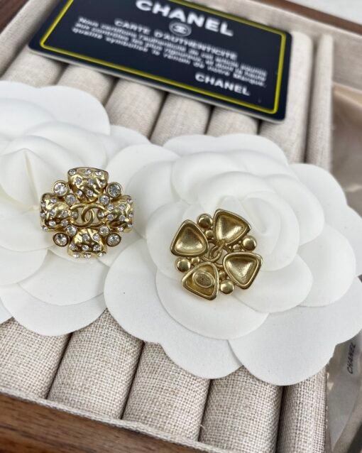 Chanel new style four-leaf clover flowers diamond-stud earrings - Image 4