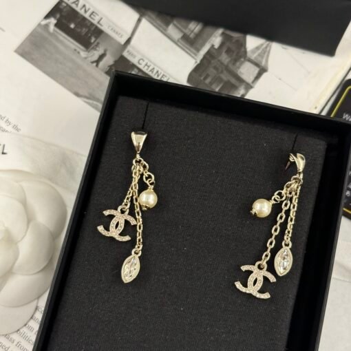6 [Spot delivery]
@ New models available
Little fragrant horse eye double c pearl tassel earrings
Exquisite and delicate
Attached the upper ear picture - Image 4
