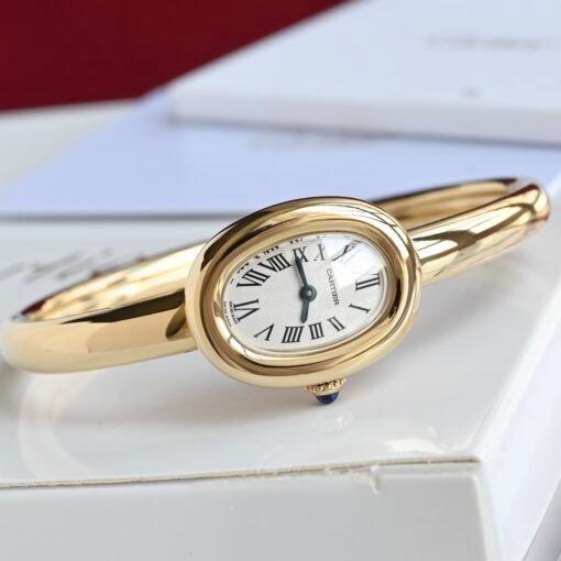 Model 1 Gold
The Baignoire  bracelet w