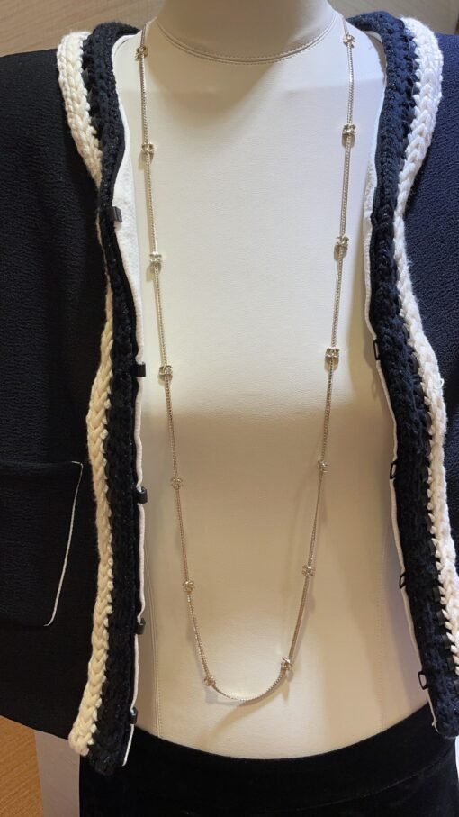 15 flowers arrive today
 24B new style fifteen flowers double C light gold snake bone chain long necklace sweater chain - Image 6