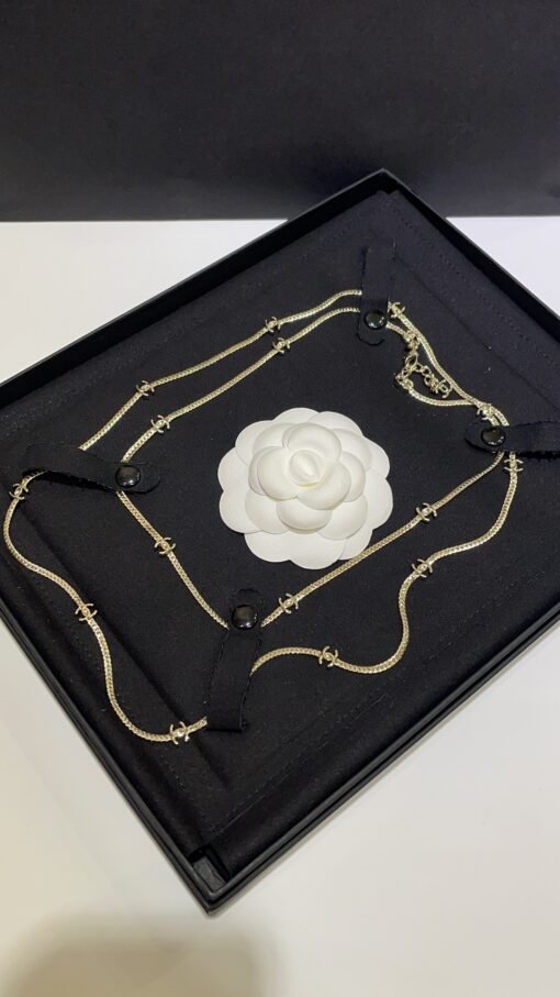 15 flowers arrive today
 24B new style fifteen flowers double C light gold snake bone chain long necklace sweater chain - Image 4