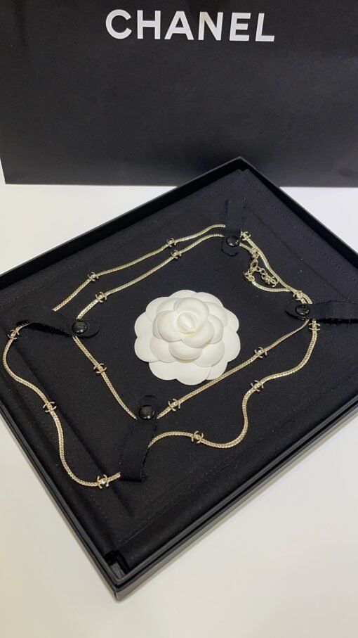 15 flowers arrive today
 24B new style fifteen flowers double C light gold snake bone chain long necklace sweater chain - Image 3