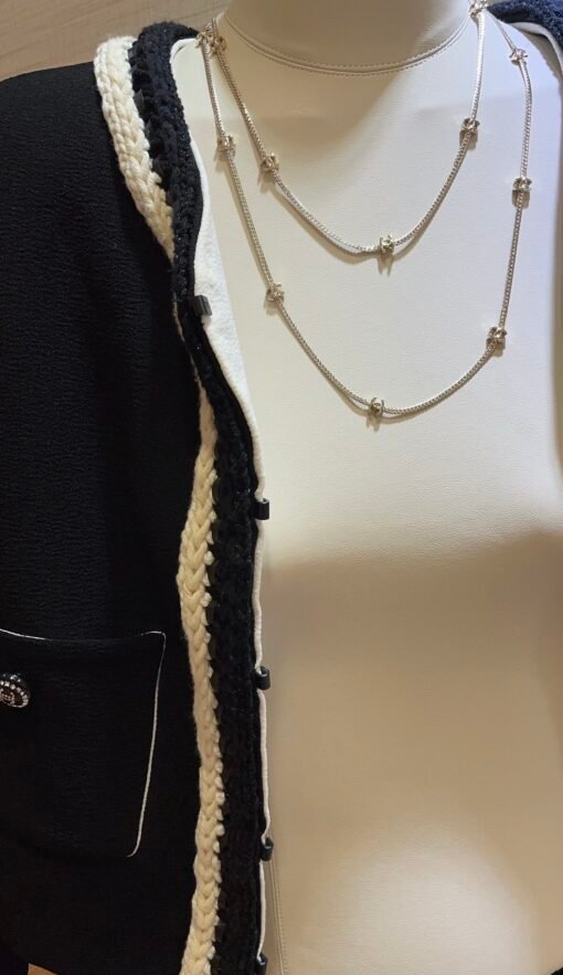 15 flowers arrive today
 24B new style fifteen flowers double C light gold snake bone chain long necklace sweater chain - Image 7