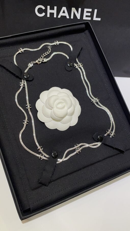 15 flowers silver
 24B new style fifteen flowers double C silver snake bone chain long necklace sweater chain - Image 4