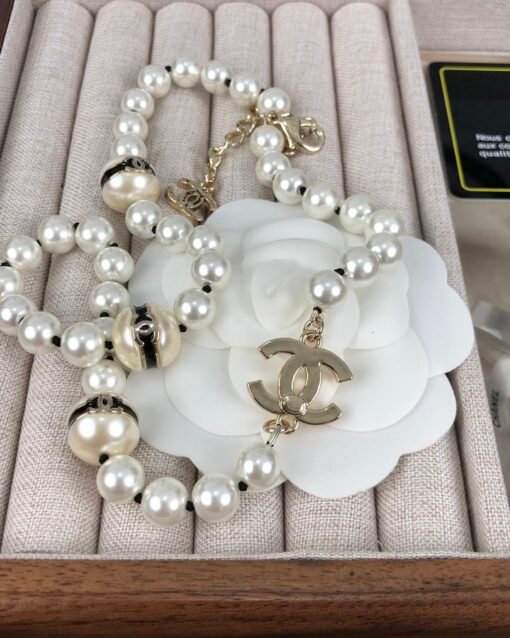 Chanel new half-pearl black oil-drop double c ball resin pearl necklace - Image 4