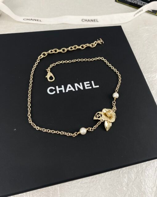 Chanel new golden glossy flower necklace - Image 8