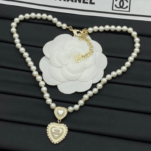 Chanel new necklace - Image 3