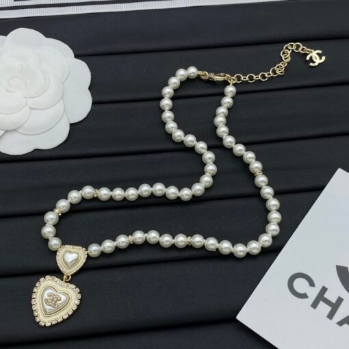 Chanel new necklace - Image 4