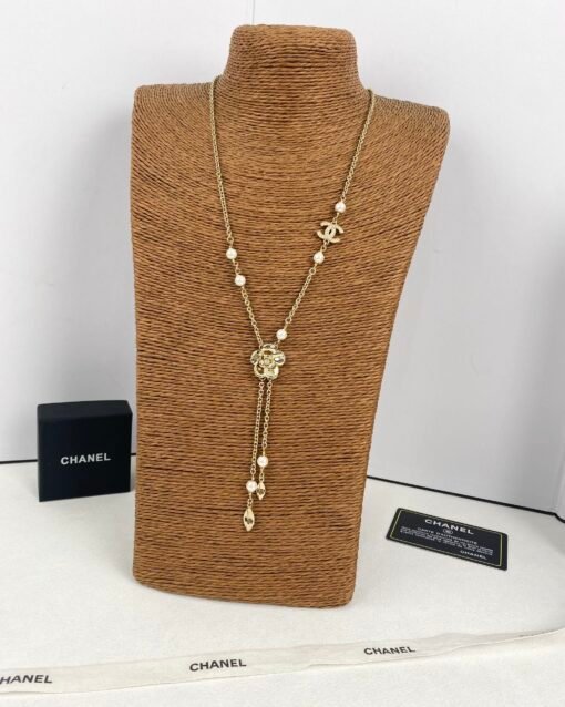Chanel new style flowers, leaves, tassels, pearls, versatile necklace, sweater chain - Image 2