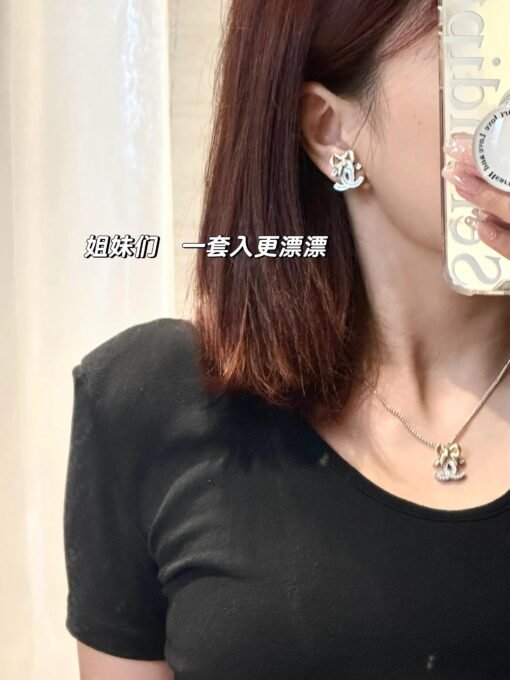 Chanel new light gold bow silver two-color full diamond necklace - Image 7