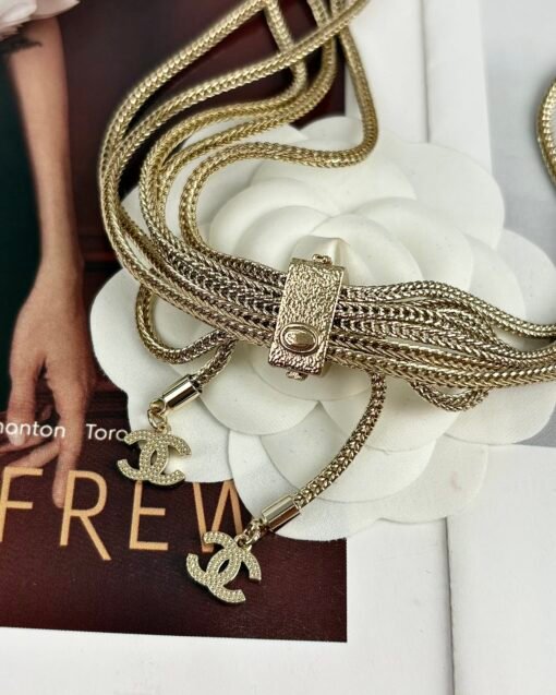 Chanel new style, heavy industry five-layer chain, bow pendant, necklace - Image 5