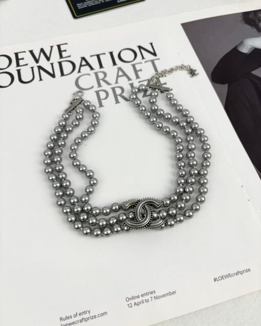 Chanel new style ancient silver resin three-layer pearl necklace - Image 6
