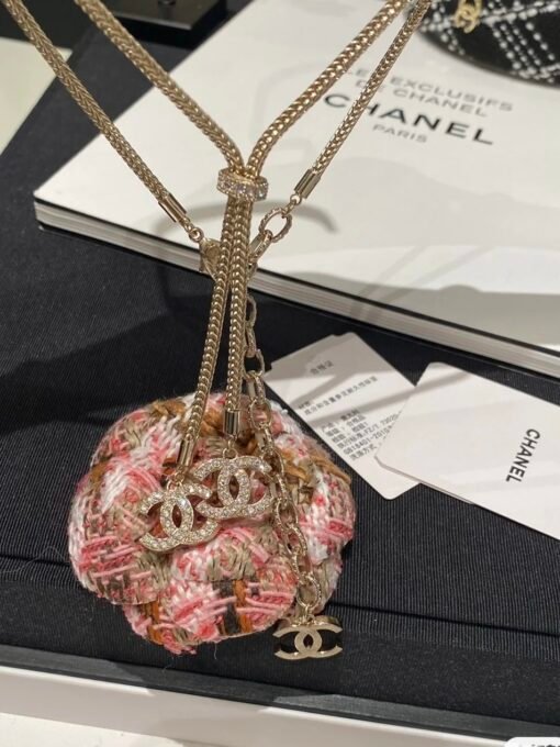 24k snake bone double C tassel necklace
Gentle and sweet - Image 4