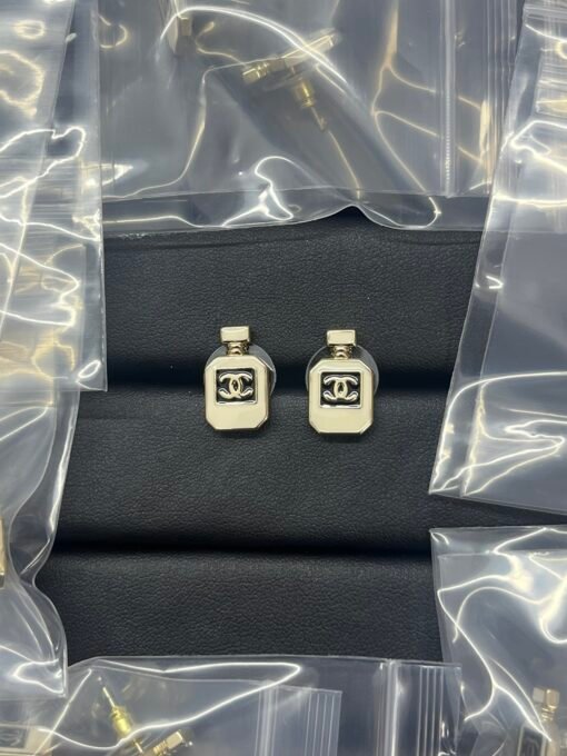 Chanel new perfume bottle oil-drop earrings