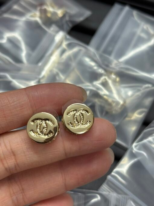 Chanel new round double c letter earrings - 图片 2