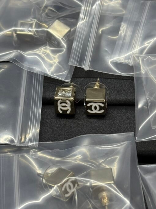 Chanel new square double c oil-drop earrings - 图片 3