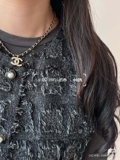 Chanel new leather double C rhinestone gold necklace - Image 6
